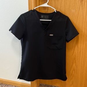 XS caterina figs one pocket scrub top.